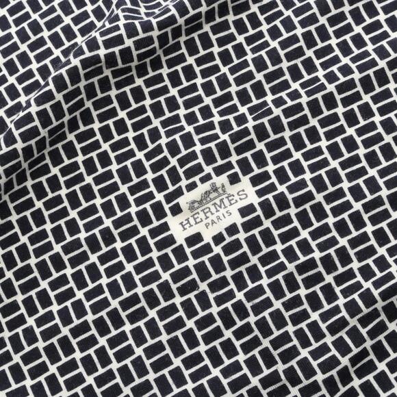 HERMES Authentic Black Silk Scarf - Picture 10 of 10